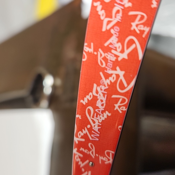 BLACK FRIDAY Deal * Ray Ban Sunglasses with Case - Picture 5 of 7